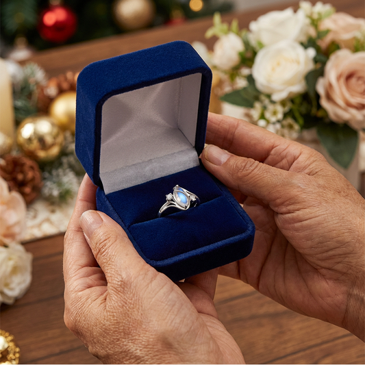 🔥Geometrisk oval månstensring med zirkoniadetaljer🌙Mystisk, glittrande och tidlöst elegant!✨