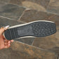 Platta skor med fyrkantig tå och andningsbar ovandel